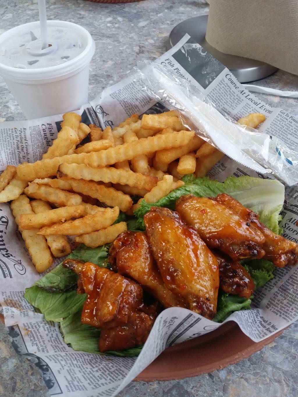 Mr. Cobbs BBQ & Wings | restaurant | 3699 NW 135th St A, Opa-locka, FL 33054, USA | 3056880997 OR +1 305-688-0997