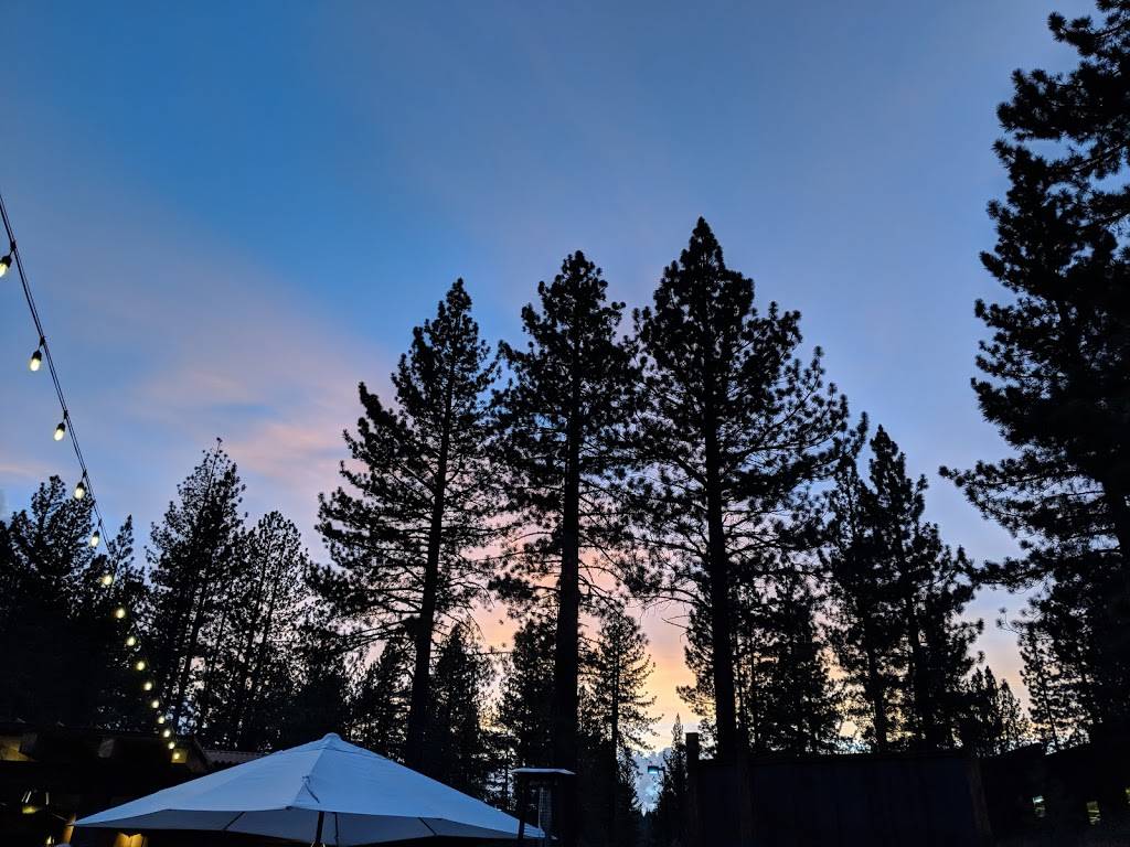 P.J.s | restaurant | 11402 Henness Rd, Truckee, CA 96161, USA | 5305505801 OR +1 530-550-5801