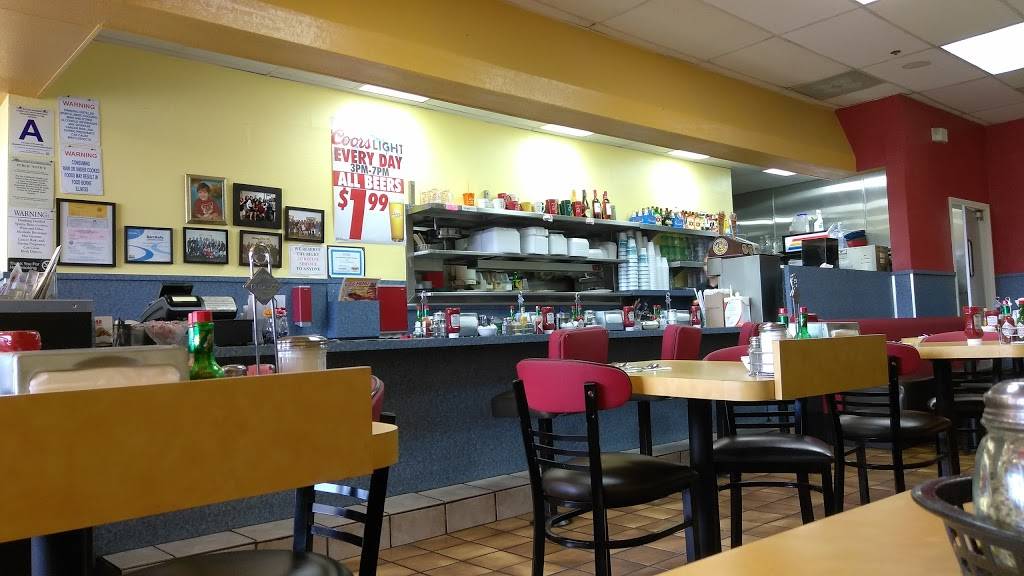 Brandons Diner Three | restaurant | 10271 Magnolia Ave, Riverside, CA 92503, USA | 9516372782 OR +1 951-637-2782