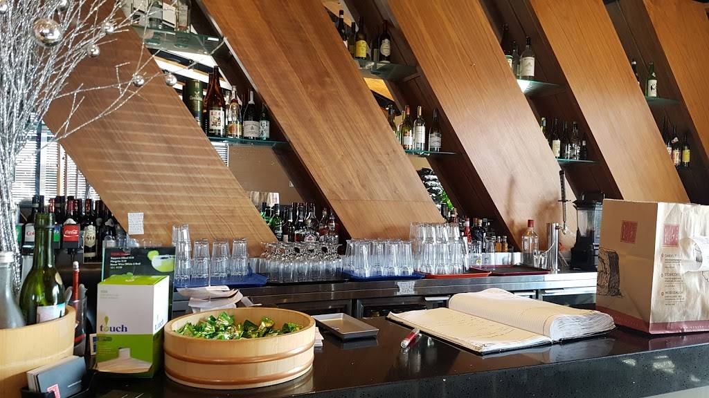 K&B Sushi | restaurant | 2045 Winston Park Dr, Oakville, ON L6H 6P5, Canada | 9058293889 OR +1 905-829-3889