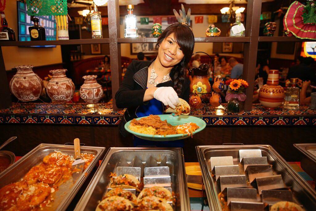 Casa De Soria | restaurant | 21911 Roscoe Blvd, Canoga Park, CA 91304, USA | 8189638961 OR +1 818-963-8961