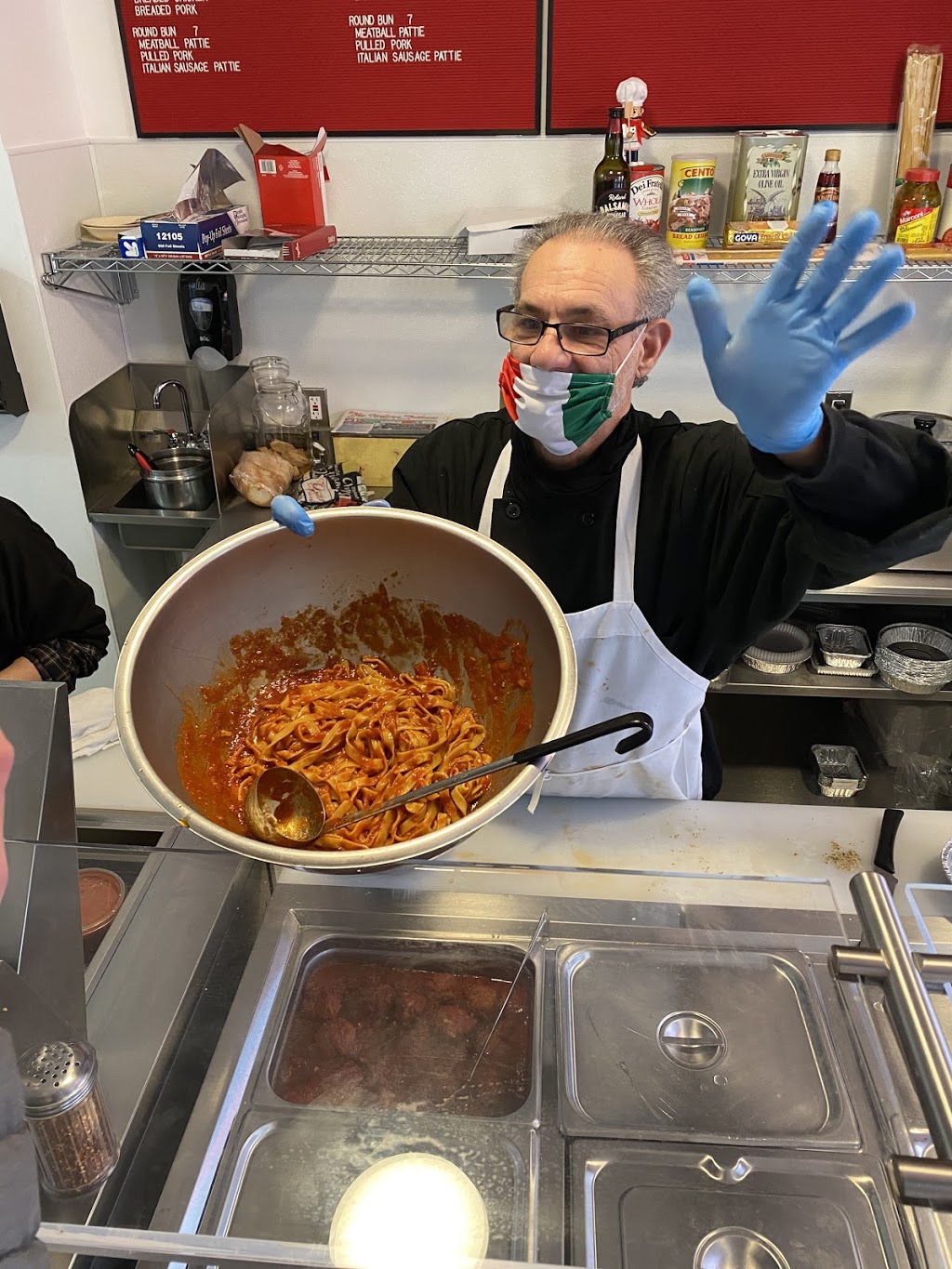 Mumma Marias House | restaurant | 8122 Kercheval Ave, Detroit, MI 48214, USA | 5862224754 OR +1 586-222-4754