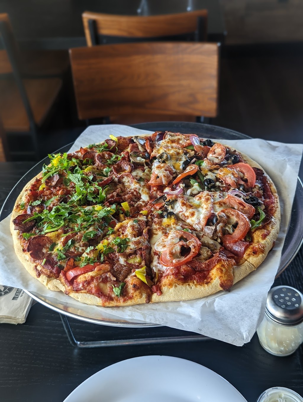 Extreme Pizza | restaurant | 1608 Holmes St, Livermore, CA 94550, USA | 9254952555 OR +1 925-495-2555