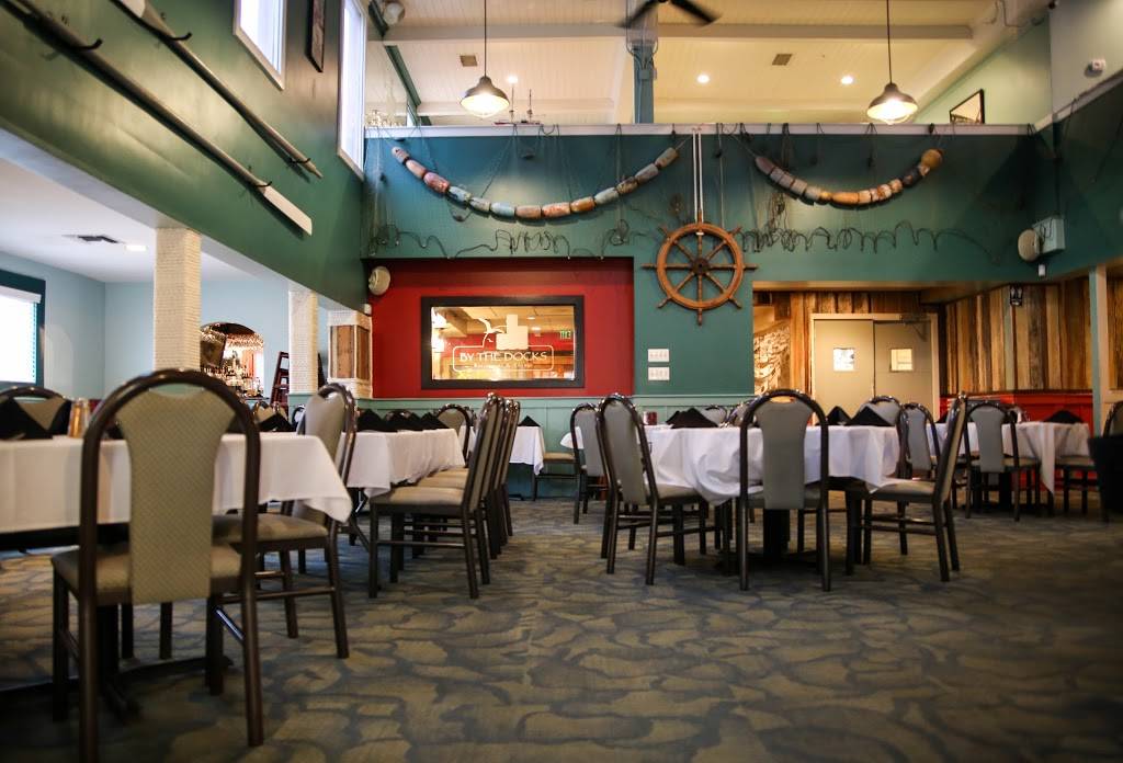 By The Docks Seafood Restaurant | restaurant | 3321 Eastern Blvd, Middle River, MD 21220, USA | 4106861188 OR +1 410-686-1188