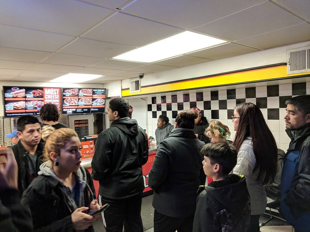 Little Caesars Pizza | meal takeaway | 4810 W Diversey Ave, Chicago, IL 60639, USA | 7737252400 OR +1 773-725-2400