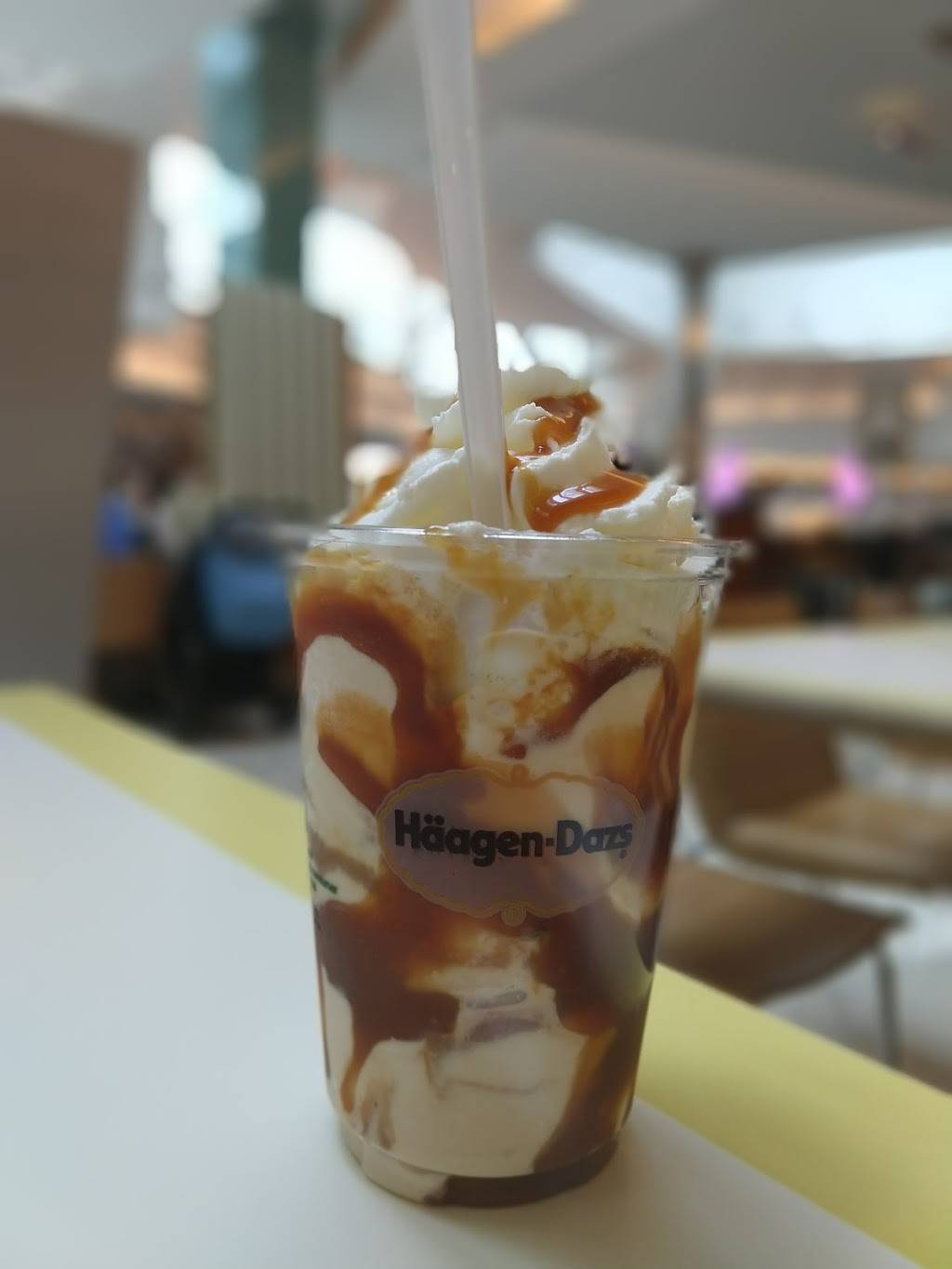Haagen-Dazs | restaurant | 4200 Conroy Rd, Orlando, FL 32839, USA | 4073700047 OR +1 407-370-0047