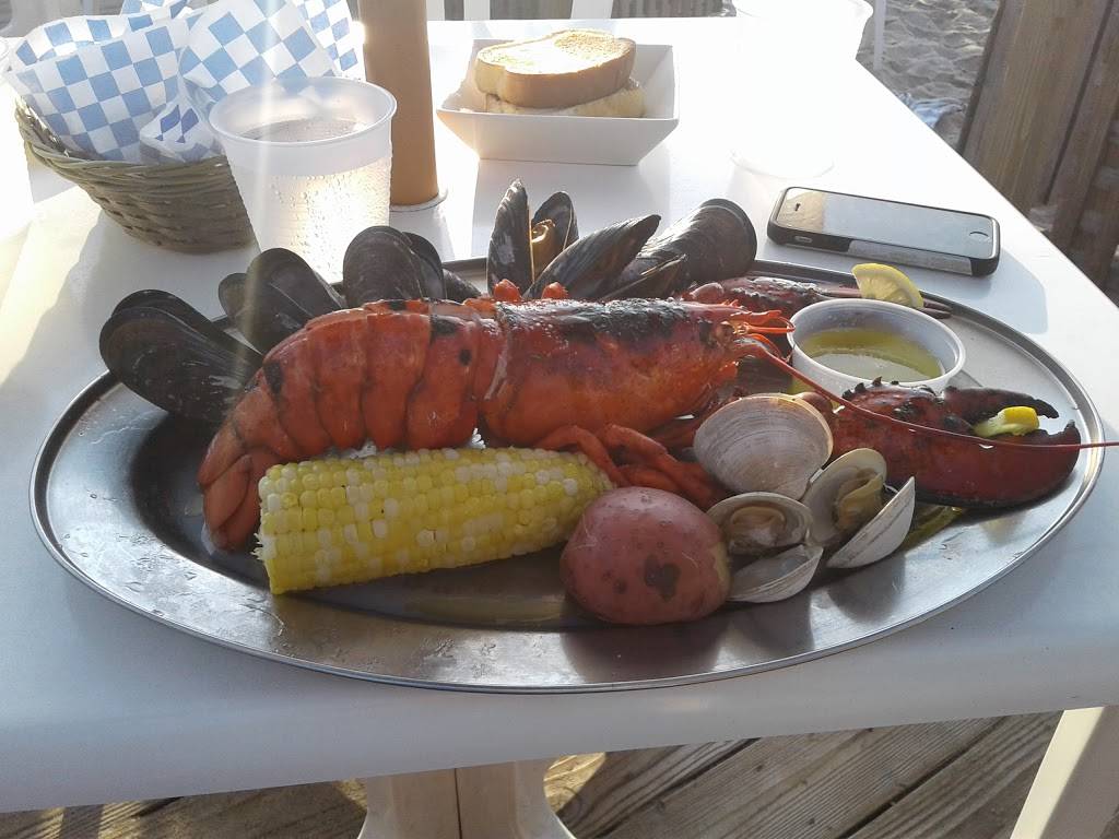 Schooner Inn | restaurant | 57 Bay View Walk, Ocean Beach, NY 11770, USA | 6315838498 OR +1 631-583-8498