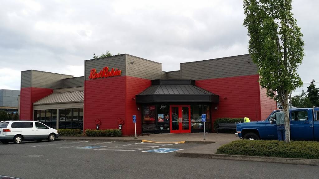 Red Robin Gourmet Burgers and Brews | restaurant | 2405 SE Tualatin Valley Hwy, Hillsboro, OR 97123, USA | 5036481515 OR +1 503-648-1515