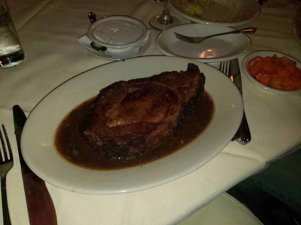 Russells | restaurant | 1918 Ash St, Scranton, PA 18510, USA | 5709618949 OR +1 570-961-8949