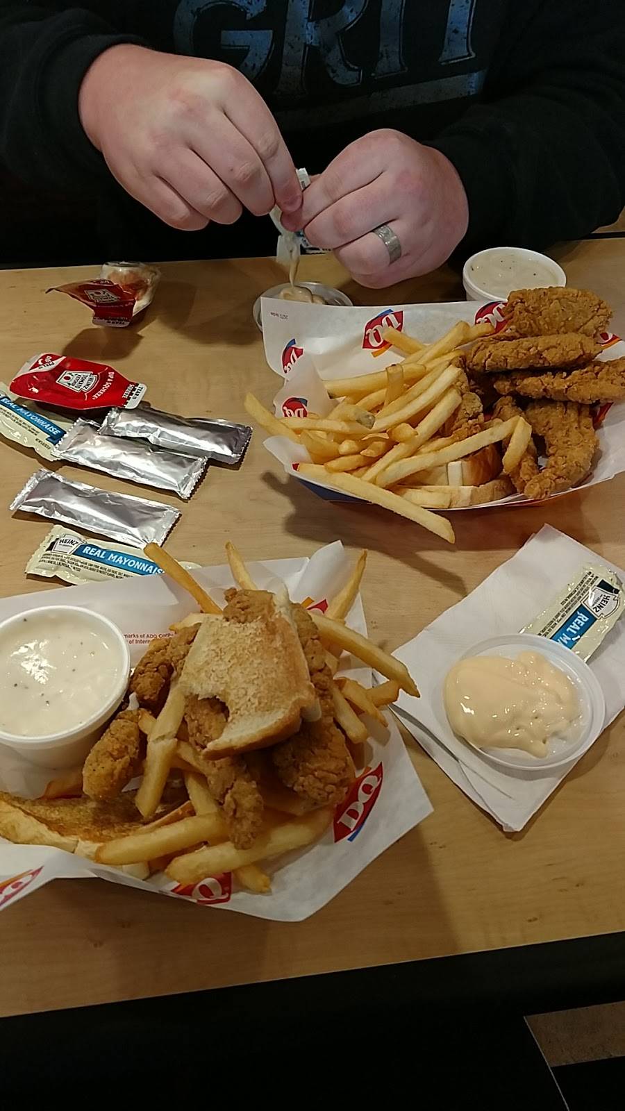 Dairy Queen Grill & Chill | restaurant | 11069 Marsh Rd, Bealeton, VA 22712, USA | 5404397052 OR +1 540-439-7052