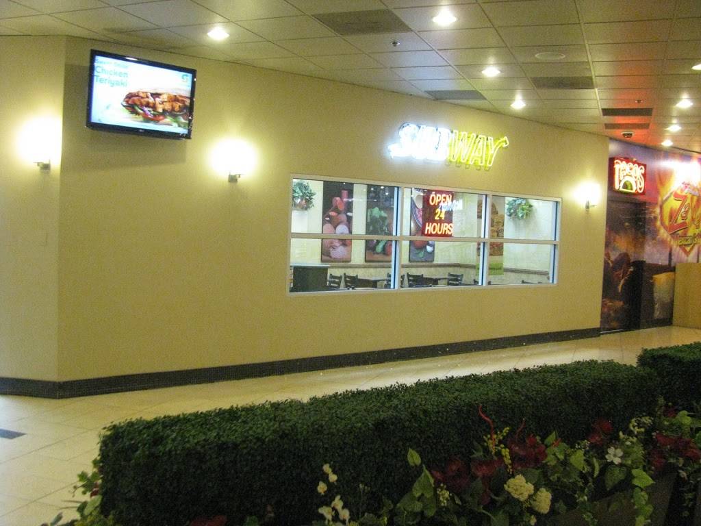 Subway Restaurants | restaurant | One S Main St, Las Vegas, NV 89101, USA | 7022147670 OR +1 702-214-7670