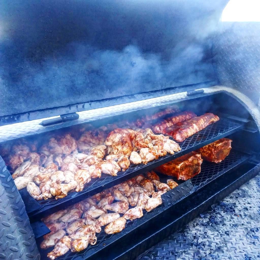 Sierra Mountain Pizza & BBQ Shack | restaurant | 53102 Donner Pass Rd, Soda Springs, CA 95724, USA | 5304275006 OR +1 530-427-5006