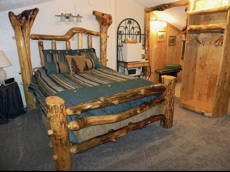 Willow Glen Resort | restaurant | 3308 N Bulldog Rd, Enoch, UT 84721, USA | 4355863275 OR +1 435-586-3275