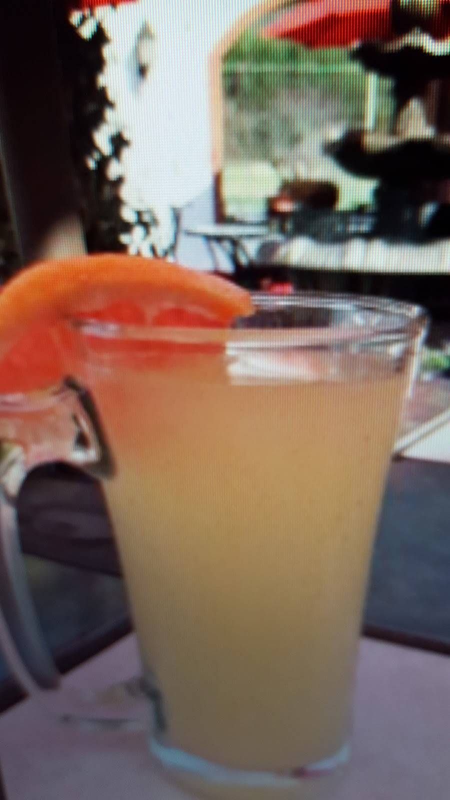 The Mad Greek Pizzeria | restaurant | 284 Main St S, Southbury, CT 06488, USA | 2032643080 OR +1 203-264-3080