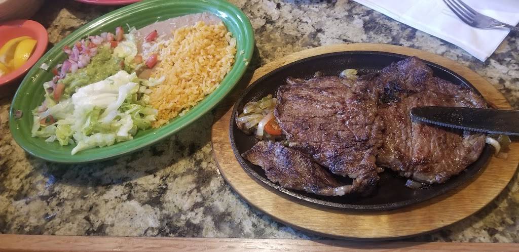 Los Portales Mexican Restaurant | restaurant | 1461 Union University Dr, Jackson, TN 38305, USA | 7316619041 OR +1 731-661-9041