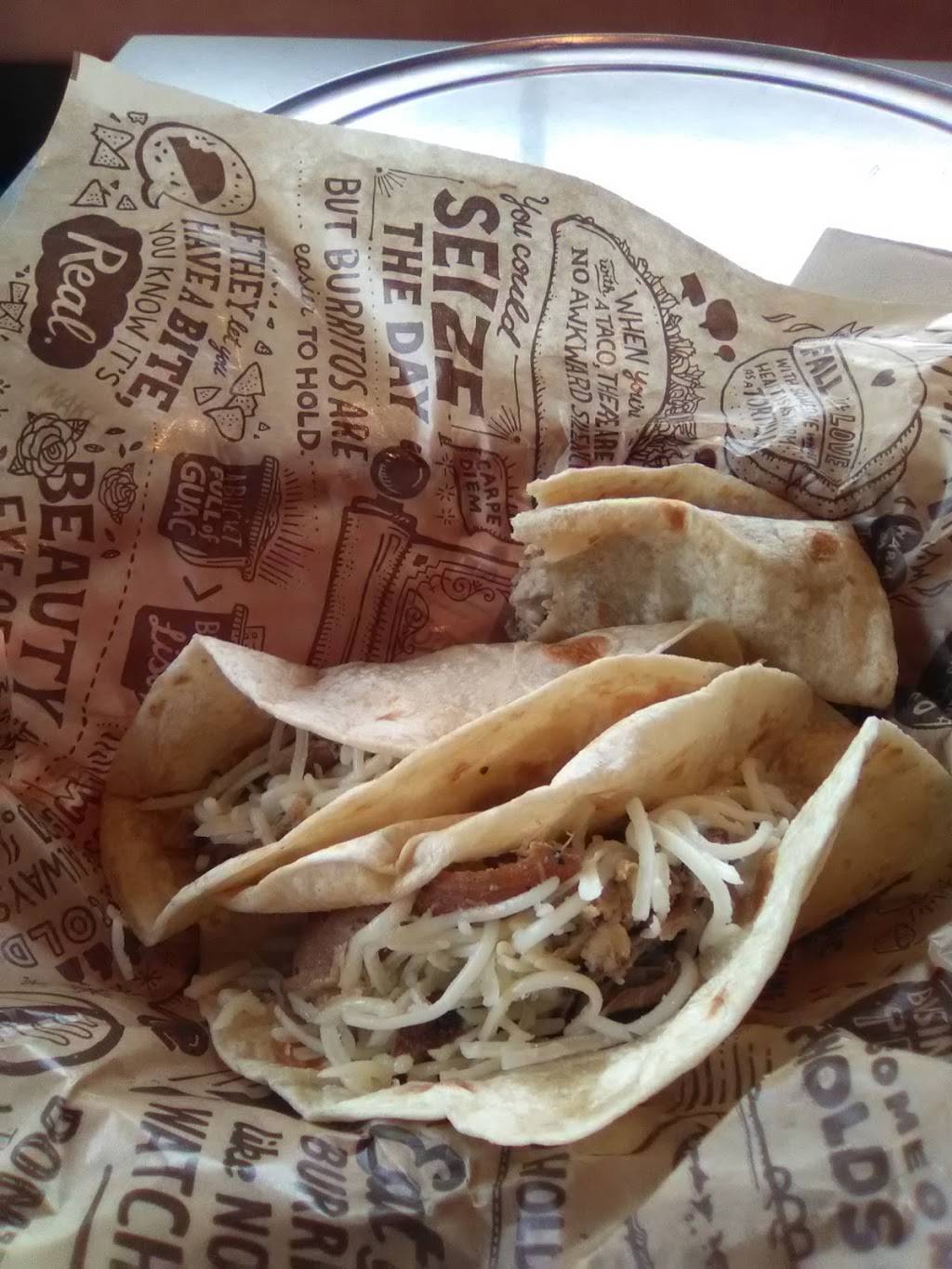 Chipotle Mexican Grill | restaurant | 10303 Bristow Center Dr, Bristow, VA 20136, USA | 7032574076 OR +1 703-257-4076