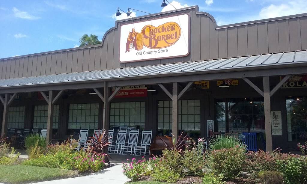 Cracker Barrel Old Country Store | restaurant | 6150 Lazy Days Blvd, Seffner, FL 33584, USA | 8136217323 OR +1 813-621-7323