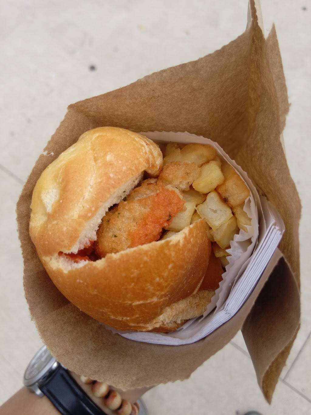 R U Hungry | restaurant | 95 Hamilton St, New Brunswick, NJ 08901, USA | 7322462177 OR +1 732-246-2177