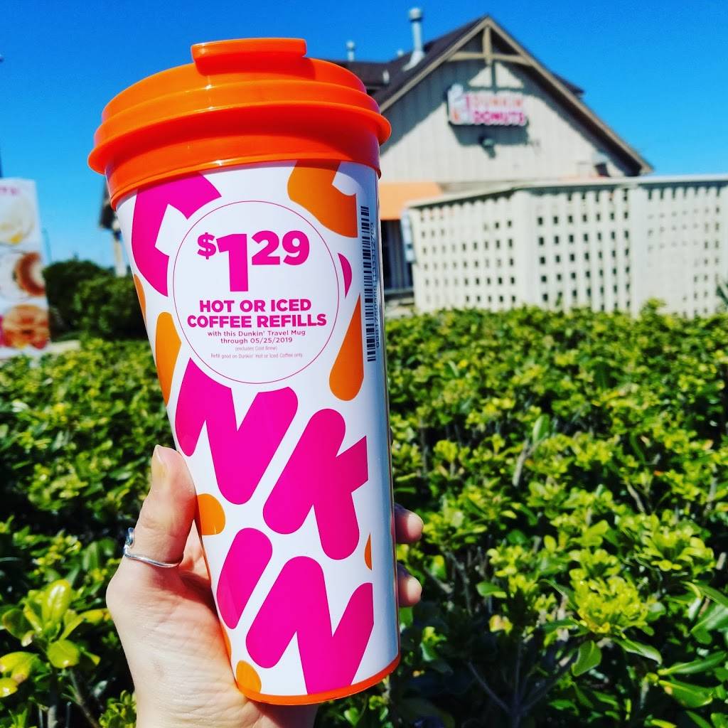 Dunkin | bakery | 3210 N Croatan Hwy, Kill Devil Hills, NC 27948, USA | 2522614629 OR +1 252-261-4629