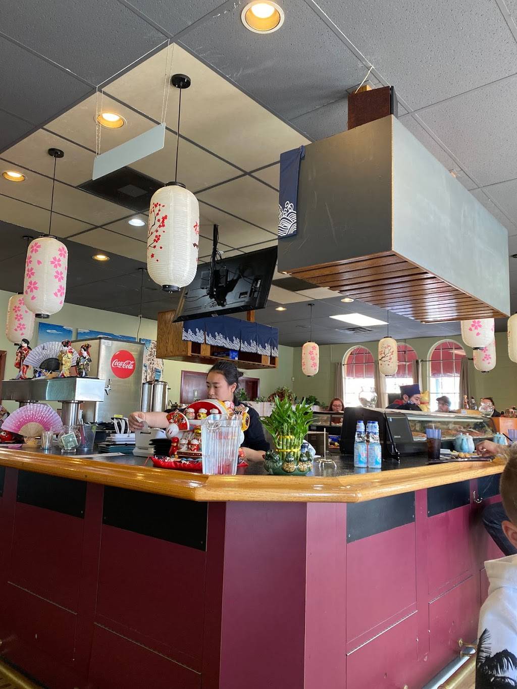 Oishi Sushi | restaurant | 111 E Telegraph St, Carson City, NV 89701, USA | 7755154375 OR +1 775-515-4375