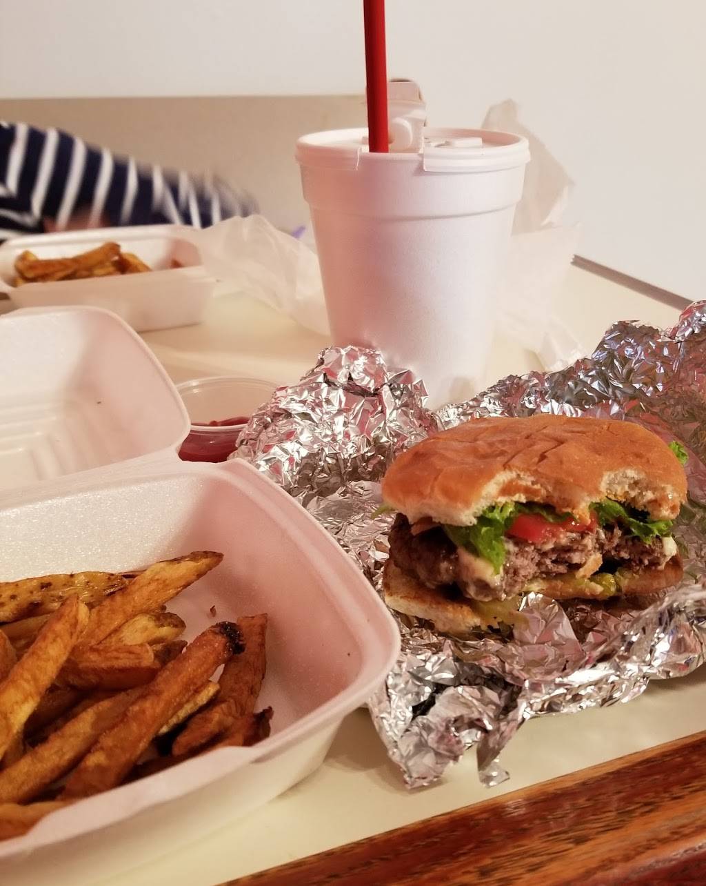 The Burger Shack | restaurant | 868 Main St, Locke, NY 13092, USA | 3157575004 OR +1 315-757-5004