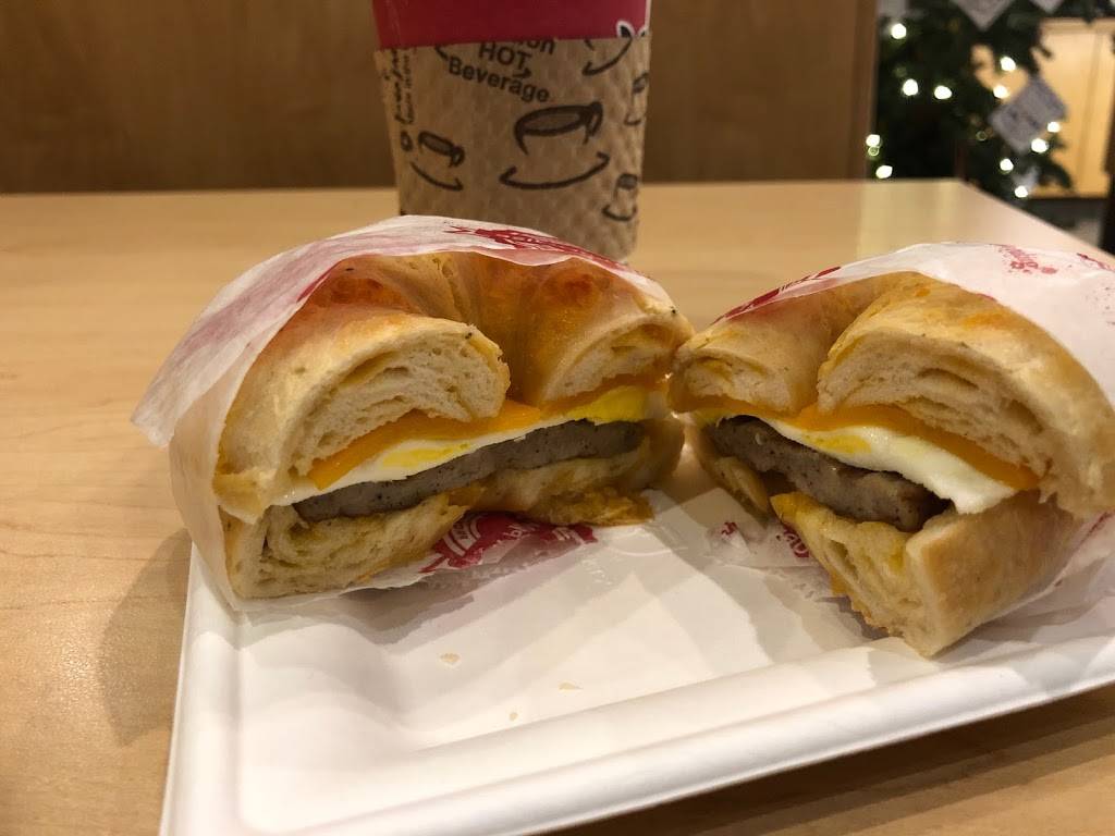 Big Apple Bagels | bakery | 1191 Washington Ave, Holland, MI 49423, USA | 6163550277 OR +1 616-355-0277