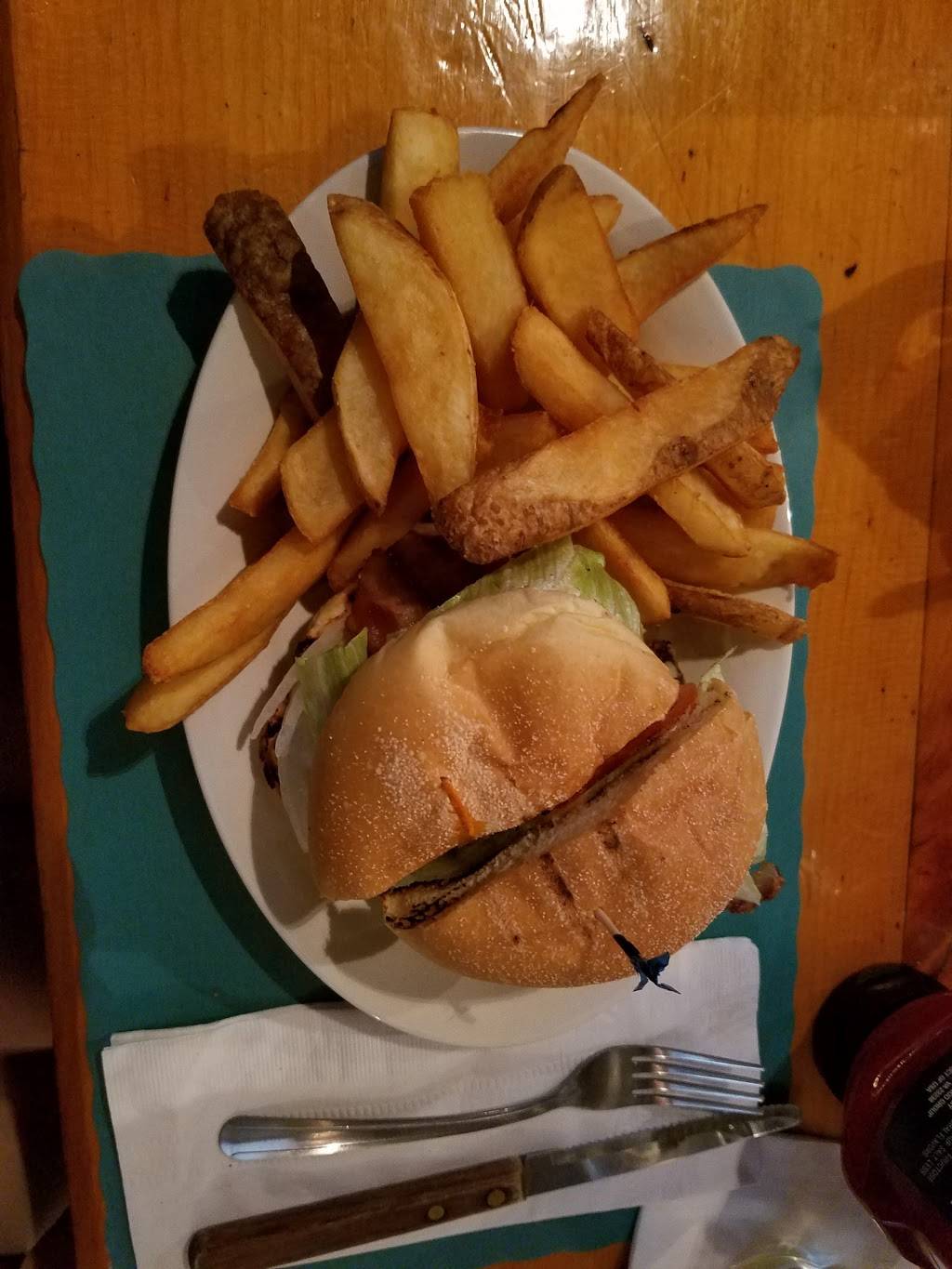 Major Magleashes Pub | restaurant | 268 Washington St, Salem, MA 01970, USA | 9787442328 OR +1 978-744-2328