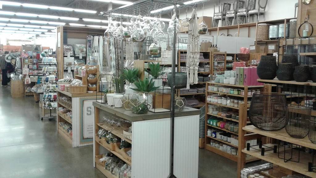 The Pinnacle at Turkey Creek | shopping mall | 11251 Parkside Dr, Knoxville, TN 37934, USA | 8656750120 OR +1 865-675-0120