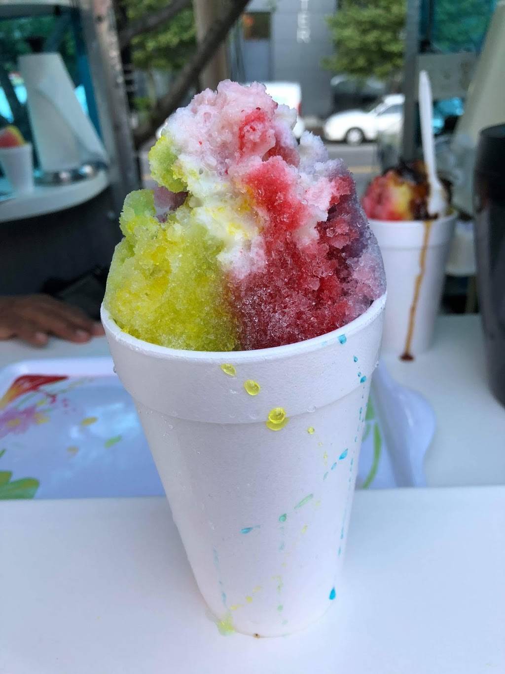 Silvias Snow Cones (SNOWIE) | restaurant | 5001 Columbia Pike, Arlington, VA 22204, USA | 7035976444 OR +1 703-597-6444