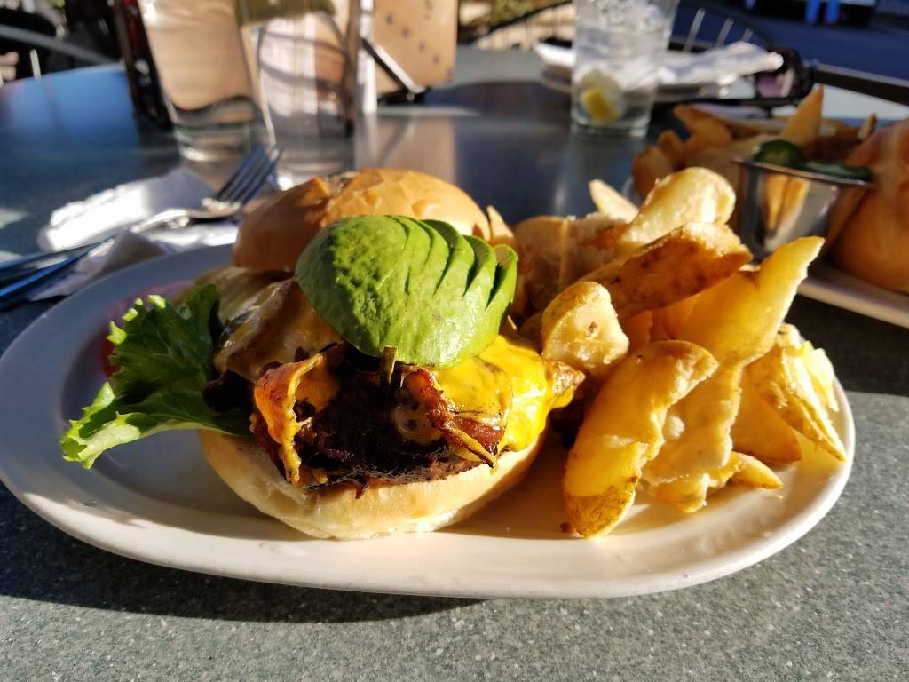 City Pub | restaurant | 2620 Broadway, Redwood City, CA 94063, USA | 6503632620 OR +1 650-363-2620