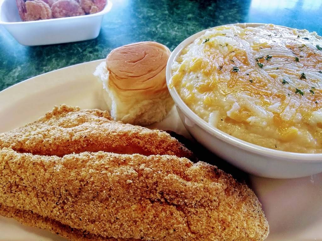 The Food Shack | restaurant | 5841 W Gulf Bank Rd, Houston, TX 77088, USA | 8323280246 OR +1 832-328-0246