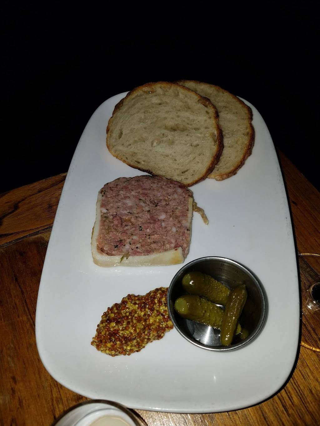 Websters Wine Bar Chicago | restaurant | 2601 N Milwaukee Ave, Chicago, IL 60647, USA | 7732929463 OR +1 773-292-9463