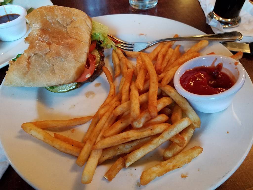 The Side Door Grill and Tap | restaurant | 240 W Gilman St, Madison, WI 53703, USA | 6083104800 OR +1 608-310-4800