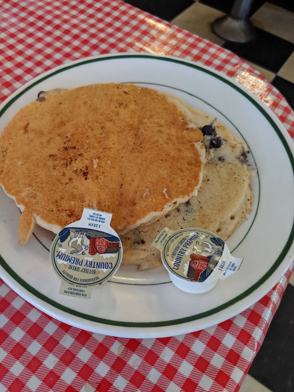 The Willsboro Diner | restaurant | 3745 Main St, Willsboro, NY 12996, USA | 5189638399 OR +1 518-963-8399