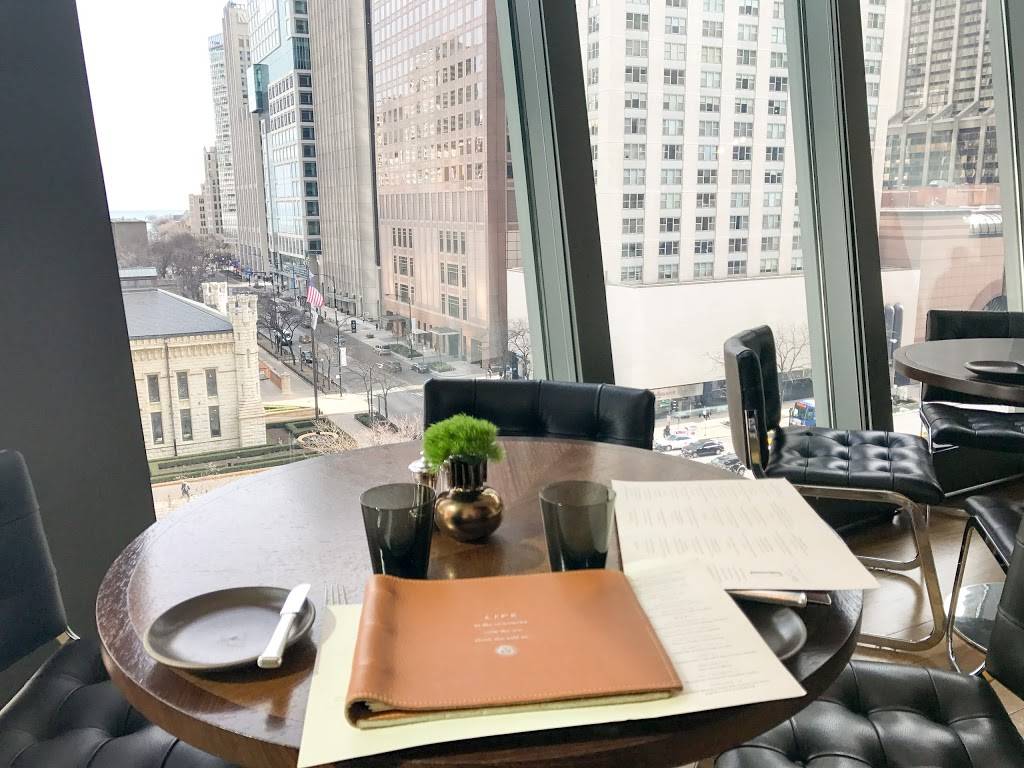 NoMi Kitchen | restaurant | 800 N Michigan Ave, Chicago, IL 60611, USA | 3122394030 OR +1 312-239-4030