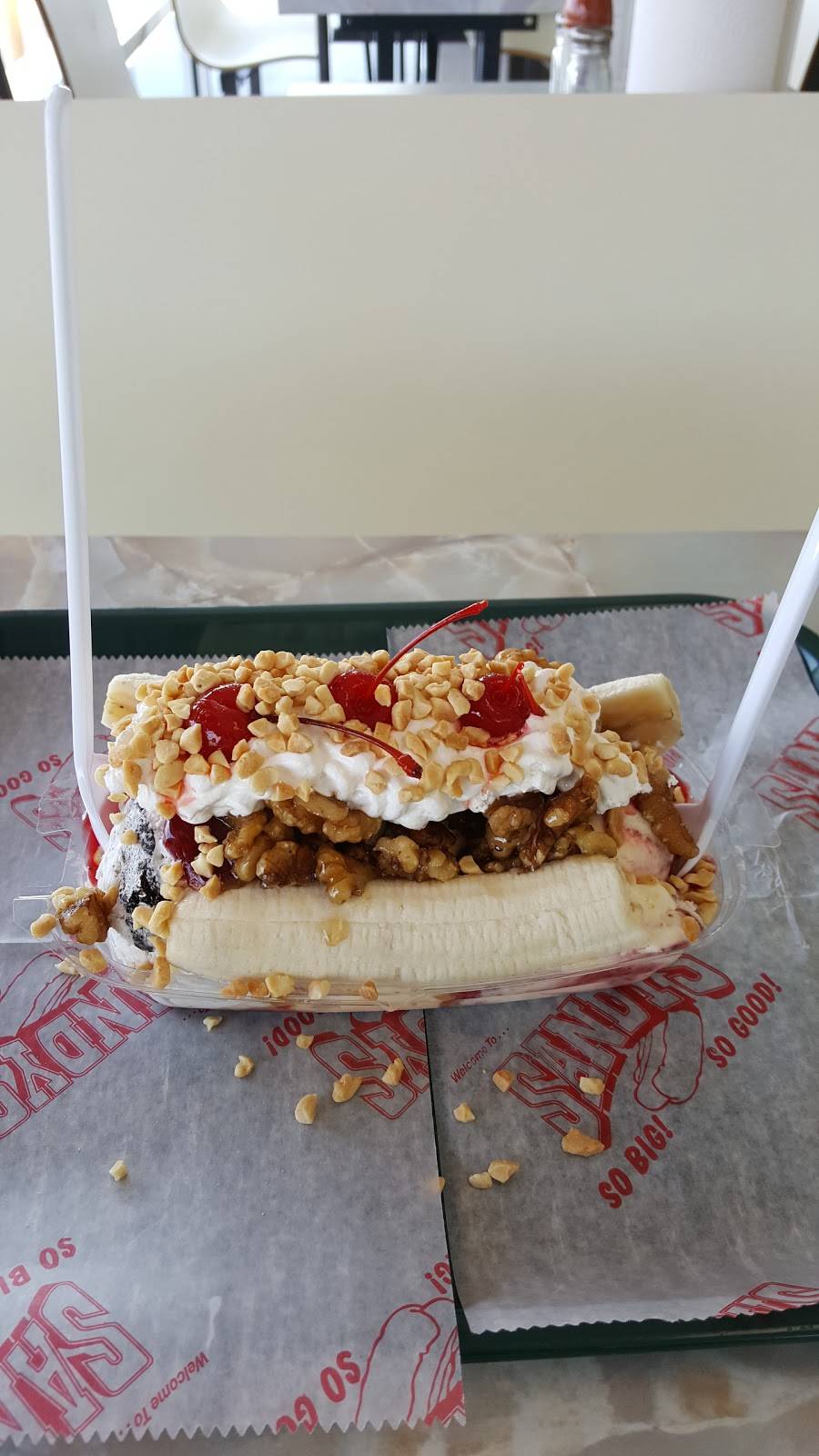 Sandys Famous Hot Dogs | restaurant | 1935 Broad River Rd, Columbia, SC 29210, USA | 8037721020 OR +1 803-772-1020