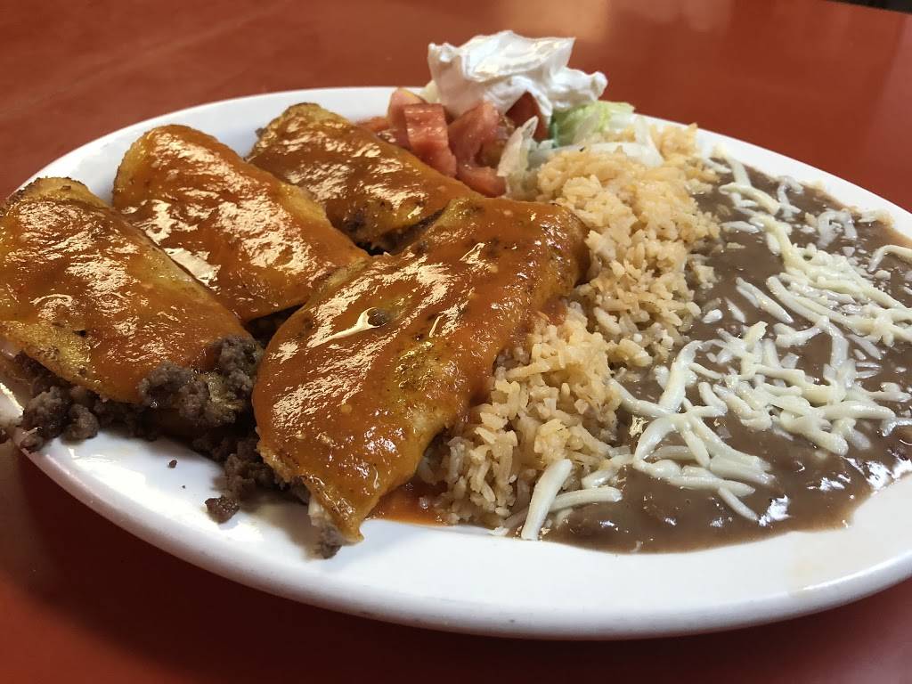 Lews Drive In | restaurant | 1105 N Washington Ave, Batavia, IL 60510, USA | 6308790729 OR +1 630-879-0729