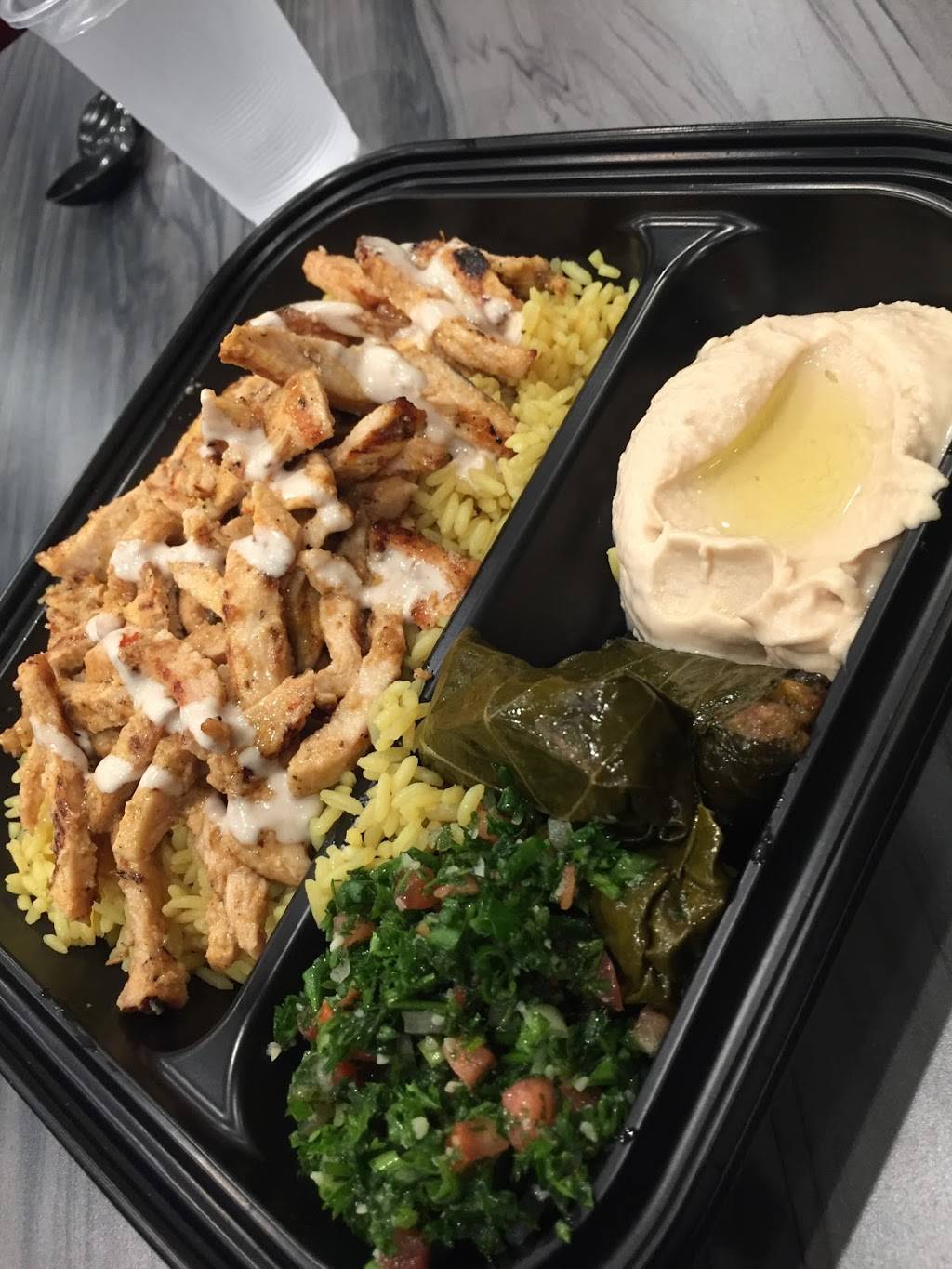 Zaky Mediterranean Grill | restaurant | 194 Yorba Linda Blvd, Placentia, CA 92870, USA | 7142237388 OR +1 714-223-7388