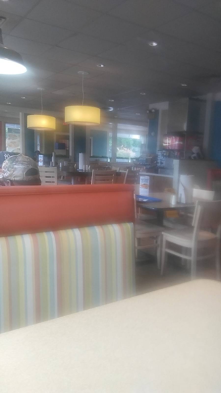 Captain Ds | restaurant | 1284 Decatur Hwy, Gardendale, AL 35071, USA | 2056315925 OR +1 205-631-5925