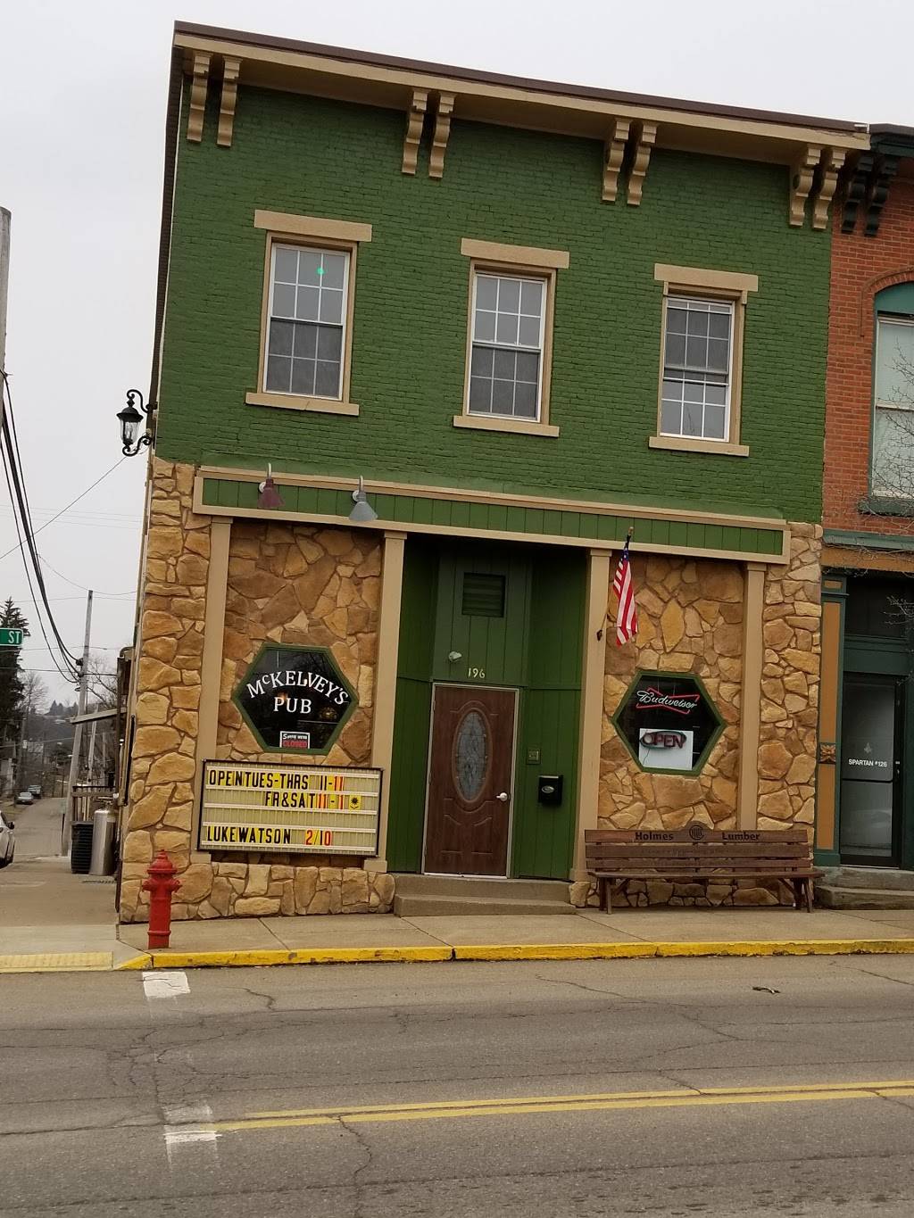 Mckelveys Pub | restaurant | 196 W Jackson St, Millersburg, OH 44654, USA | 3306746950 OR +1 330-674-6950