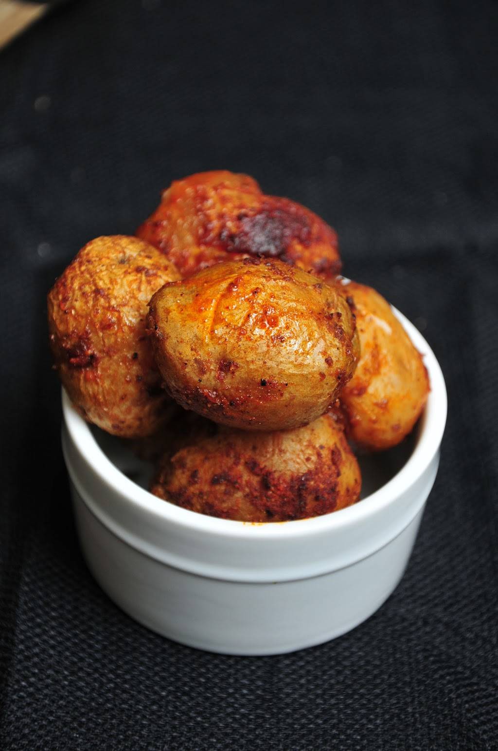 OinkADoodleMoo BBQ | restaurant | 10 W 2nd St, Dayton, OH 45402, USA | 9379381729 OR +1 937-938-1729