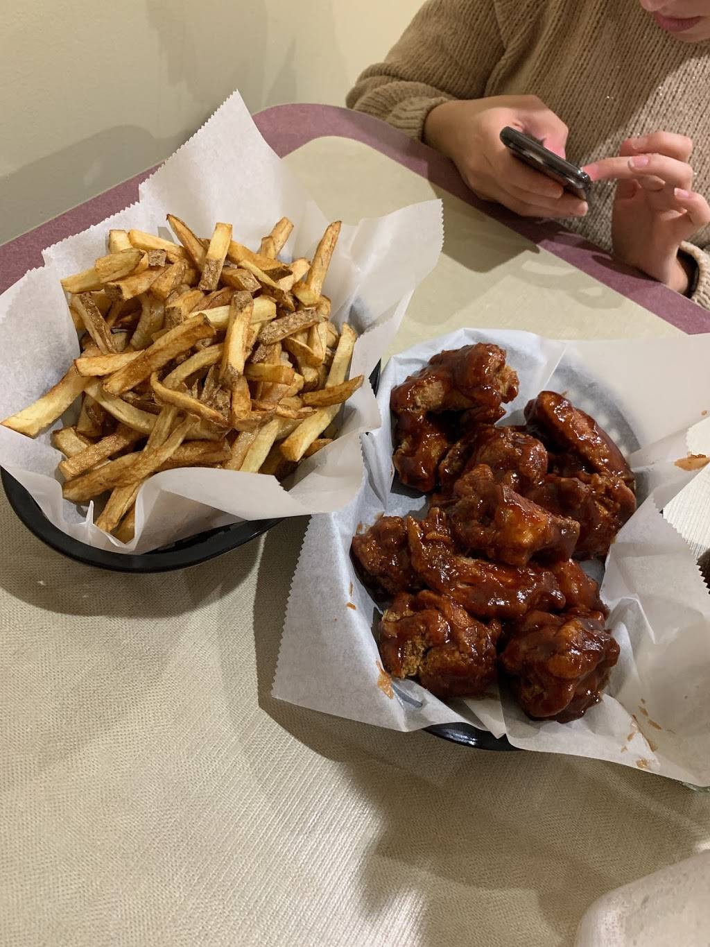 Aj’s Southern dining | restaurant | 117 N 19th Ave Ste B, Melrose Park, IL 60160, USA | 7083974070 OR +1 708-397-4070