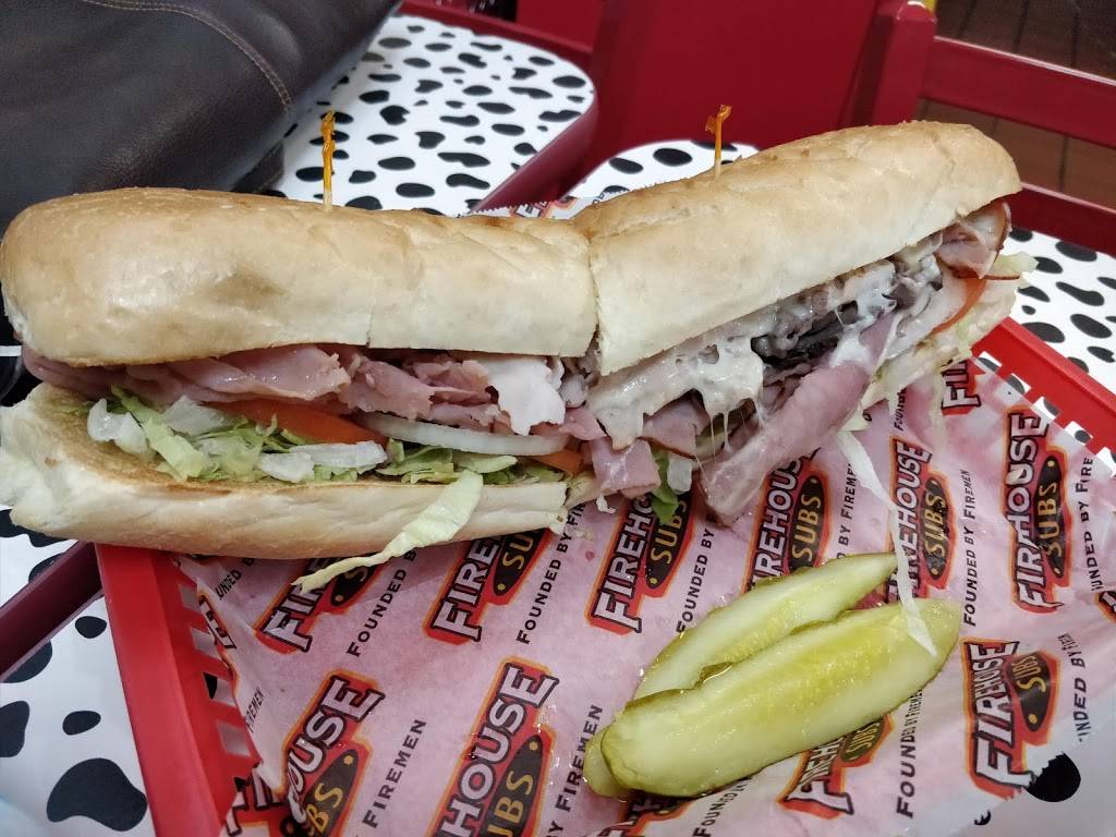 Firehouse Subs | meal delivery | 4616, 1649 Clarkson Rd, Chesterfield, MO 63017, USA | 6365360700 OR +1 636-536-0700
