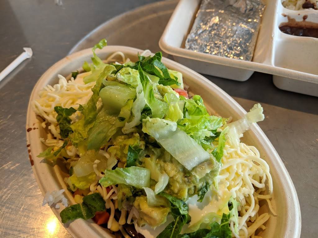 Chipotle Mexican Grill | restaurant | 1923 Springwood Rd, York, PA 17403, USA | 7176503081 OR +1 717-650-3081