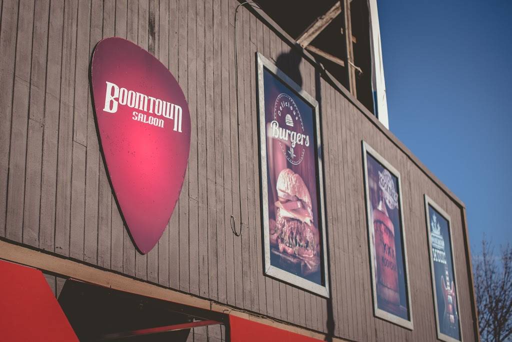 Boomtown Saloon Country Bar | restaurant | 103 W Munroe Ave, Wisconsin Dells, WI 53965, USA | 6082530070 OR +1 608-253-0070