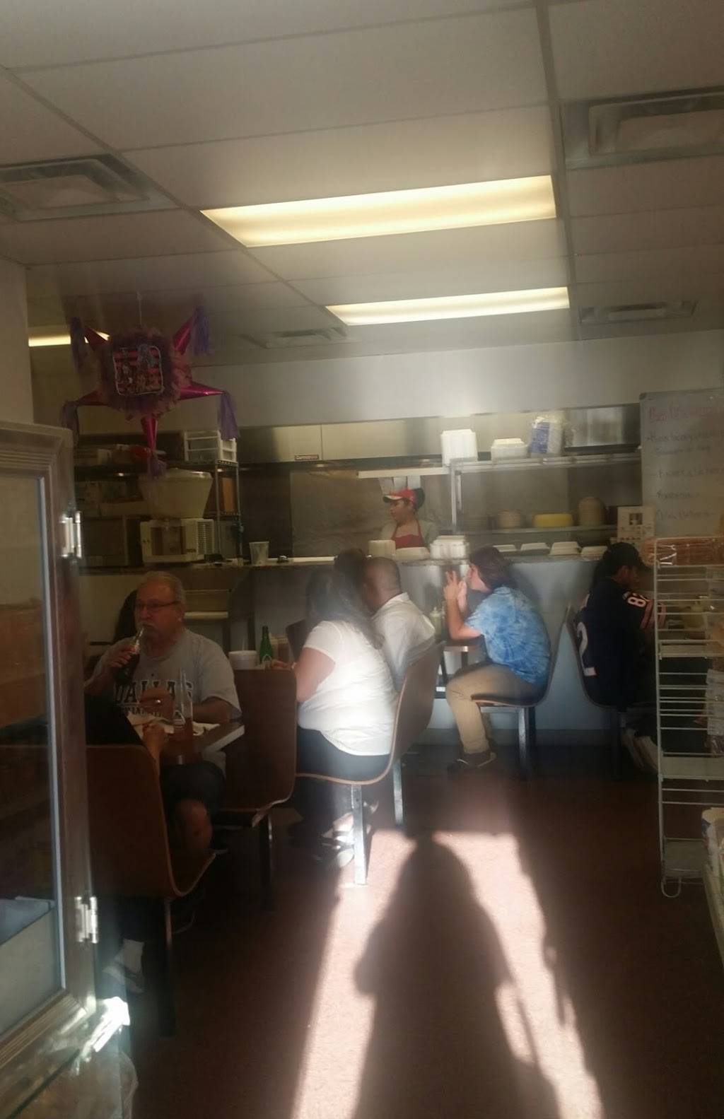 La Botana | restaurant | 627 Williams St, Lake Geneva, WI 53147, USA | 2622498988 OR +1 262-249-8988