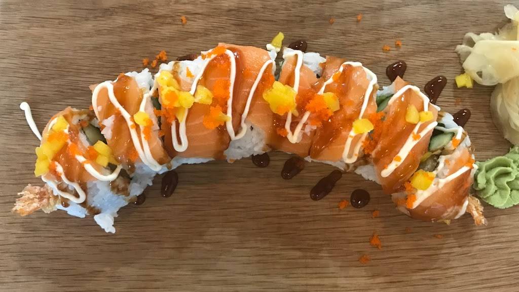 Maki Sushi & Noodle | restaurant | 1218 15 Unit2, Kingston, ON K7L 0C4, Canada | 6135455656 OR +1 613-545-5656