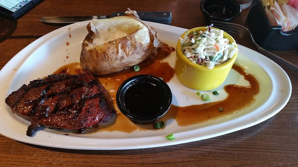 TGI Fridays | restaurant | 3339 City Pkwy E, Orange, CA 92868, USA | 7149783308 OR +1 714-978-3308