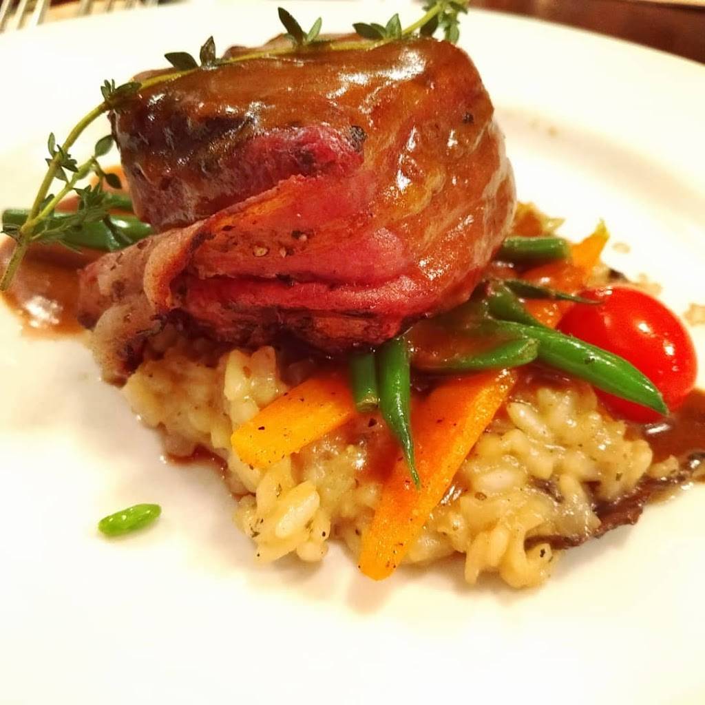 The Mahogany Dining Room | restaurant | 6015 ON-89, Alliston, ON L9R 1A4, Canada | 7054355501 OR +1 705-435-5501