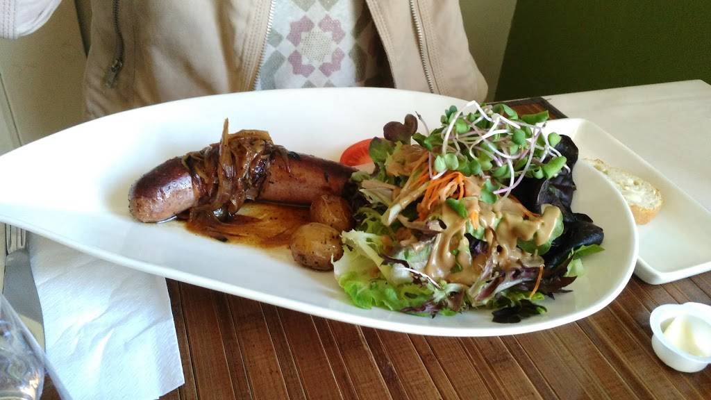 Restaurant La Pérouse | restaurant | 671 Rue Shefford, Bromont, QC J2L 1C2, Canada | 4505345557 OR +1 450-534-5557